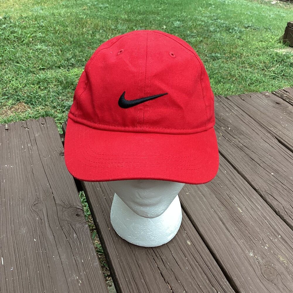 Nike Kids Red Baseball Cap Embroidered Swoosh Adjustable Strap Child Size‎